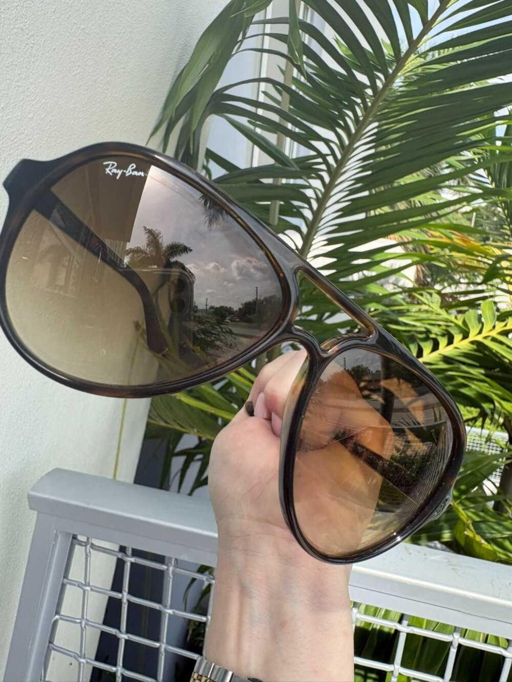 Ray Ban Cats 5000 RB4125 Retro Tortoise Aviator Gradient Sunglasses Case - Picture 5 of 11